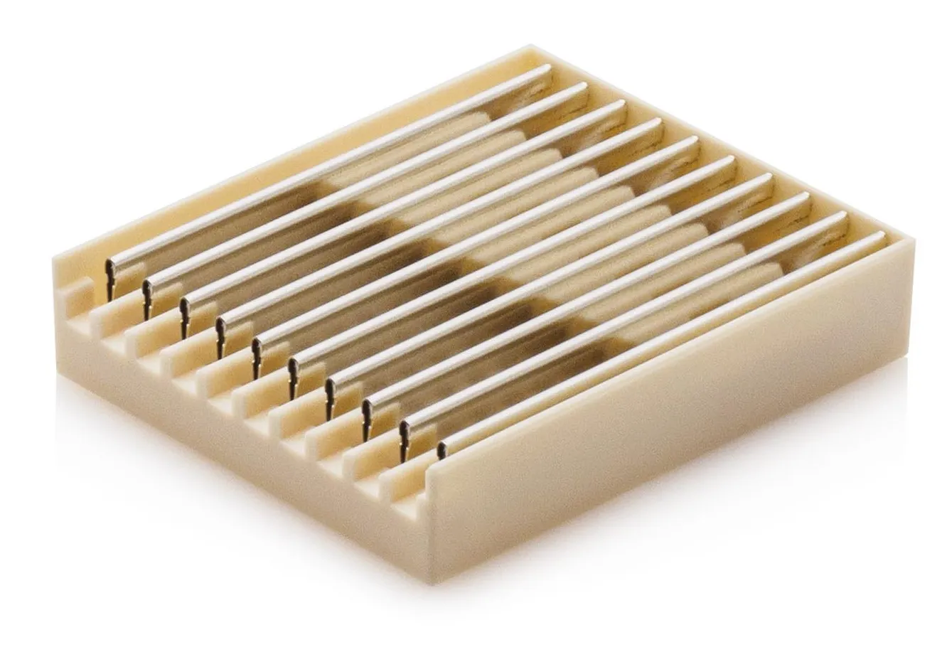 Lames “Feather Original” Dentées Pour Peigne À Effiler Avec Récupérateur En Métal