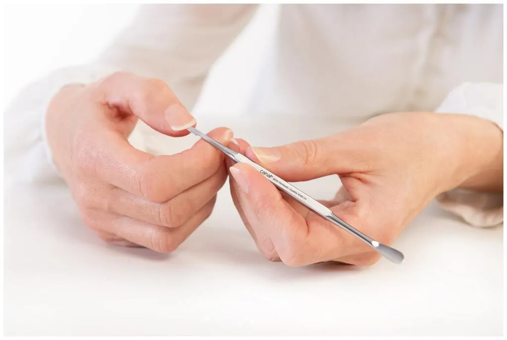 Instrument de manucure pour canal