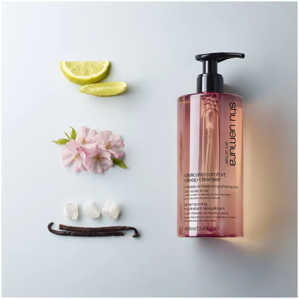 Shu Uemura Delicate Comfort Shampoing hydratant rééquilibrant pour cuir chevelu & cheveux secs