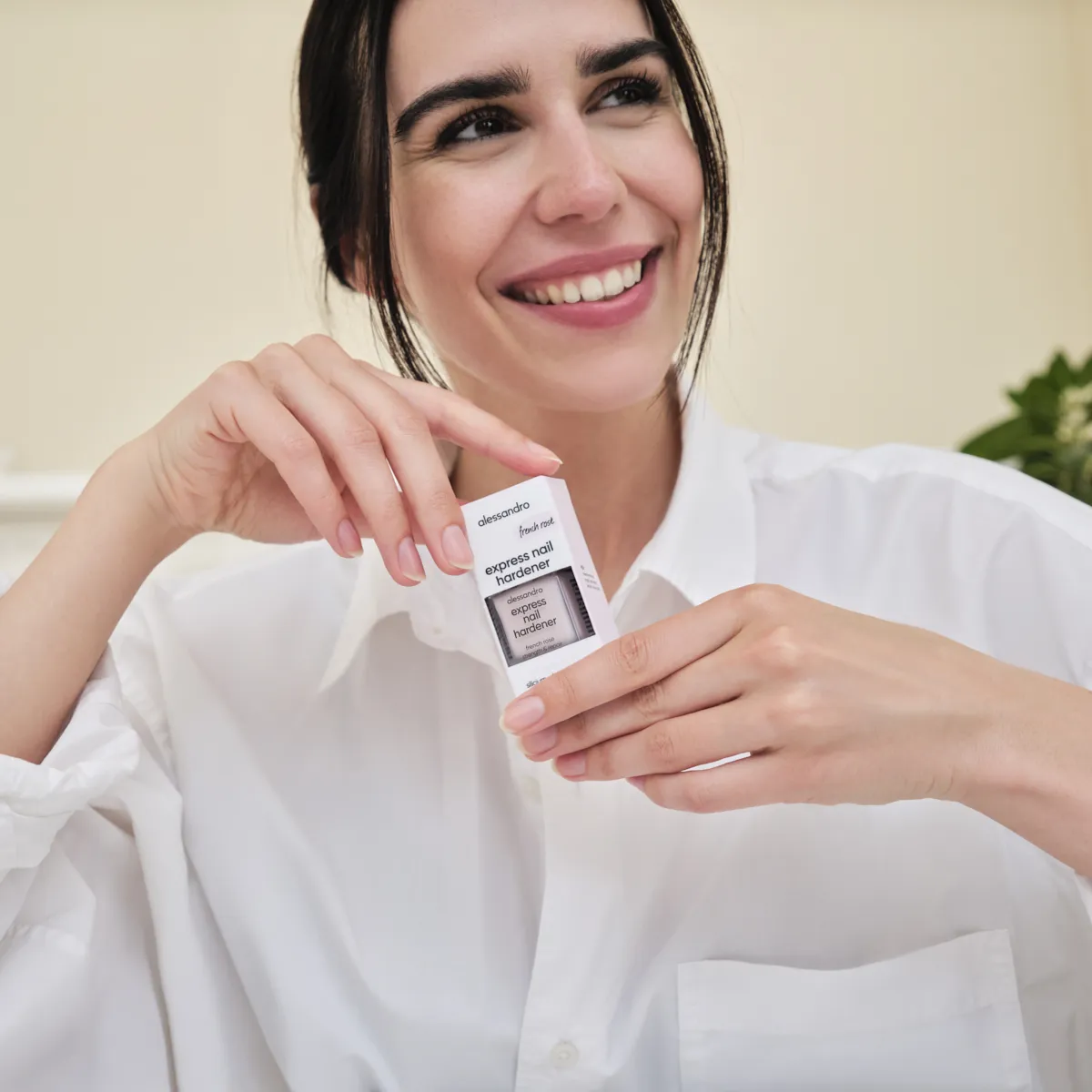 Alessandro Nail Durcisseur Express French Rose